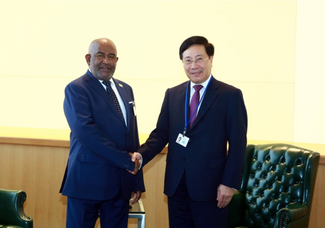 Phó Thủ tướng Phạm Bình Minh hội kiến Tổng thống Comoros ngày 22/9. (Ảnh: VGP)