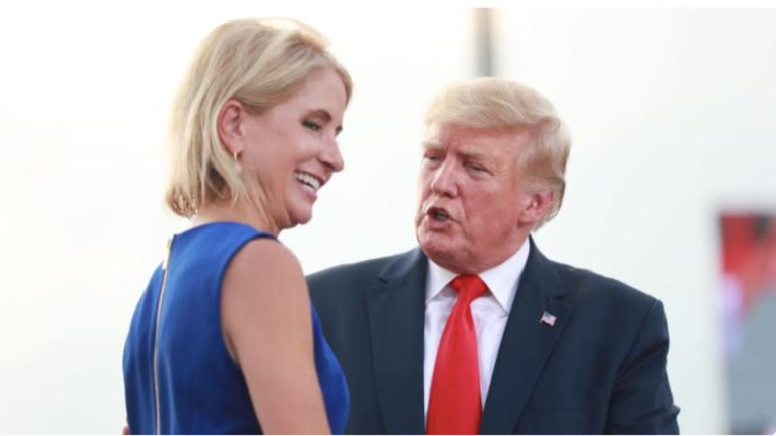 Cựu Tổng thống Mỹ Donald Trump và ứng viên Mary Miller được ông đề cử