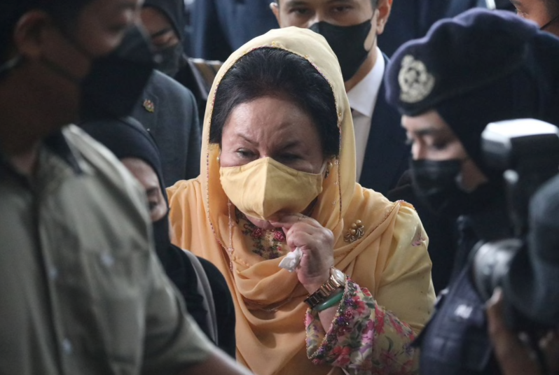 Cựu đệ nhất phu nhân Malaysia Rosmah Mansor lĩnh án 10 năm tù. (Ảnh: Reuters) Cựu đệ nhất phu nhân Malaysia Rosmah Mansor lĩnh án 10 năm tù. (Ảnh: Reuters)