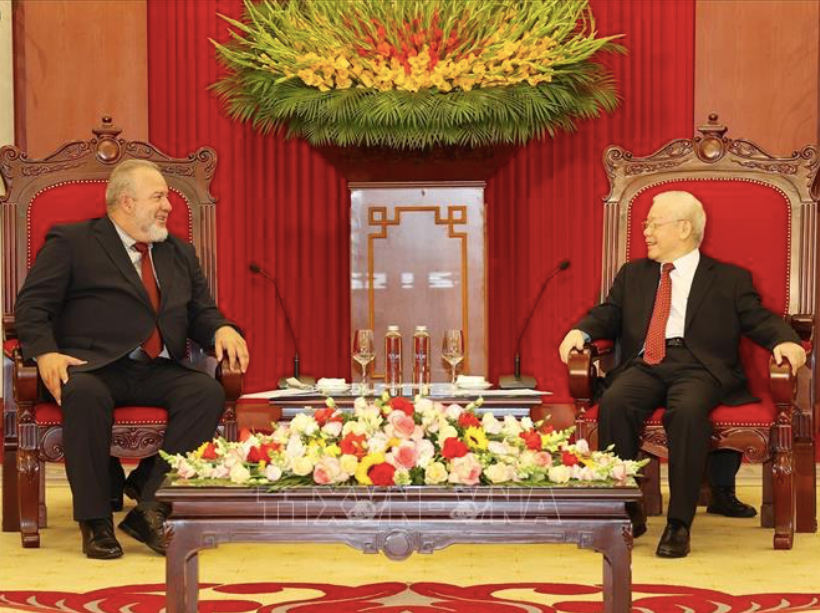 Tổng Bí thư Nguyễn Phú Trọng và Thủ tướng Cuba Manuel Marrero Cruz trong cuộc tiếp. (Ảnh: TTXVN)