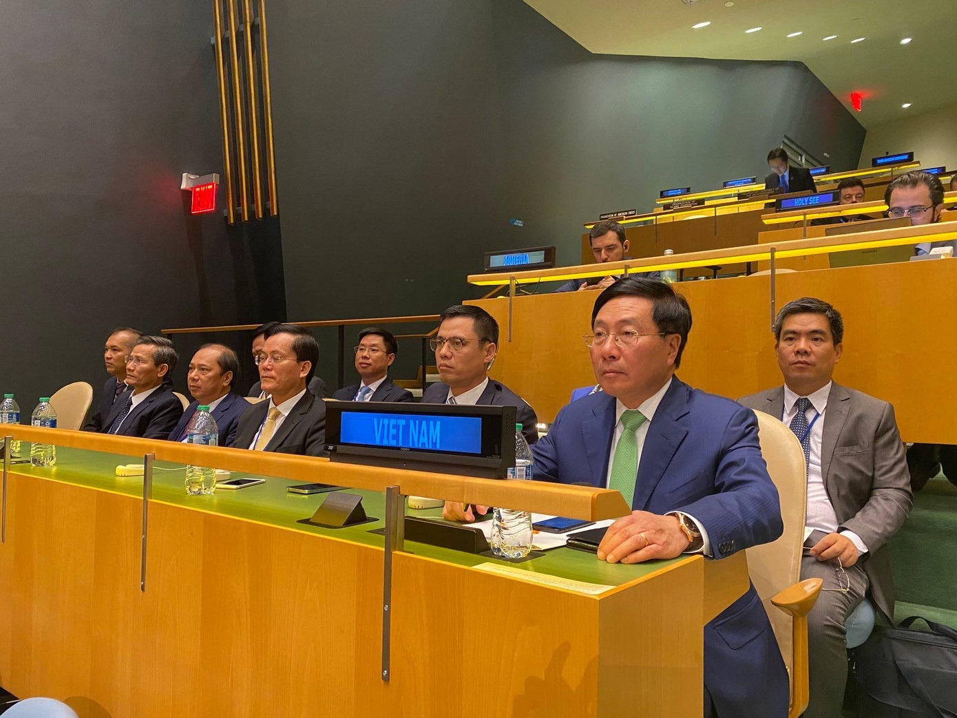 Đoàn Việt Nam do Phó Thủ tướng Thường trực Chính phủ Phạm Bình Minh dẫn đầu dự kỳ họp của Đại hội đồng Liên Hợp Quốc. (Ảnh: Mofa)