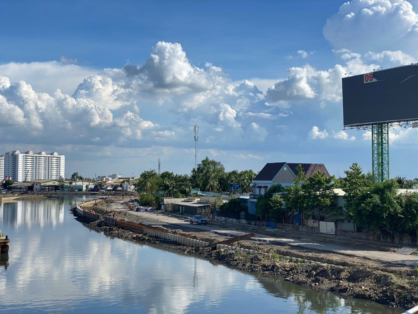 Một số hình ảnh thi công dự án qua các quận Bình Tân, Tân Bình, Tân Phú.