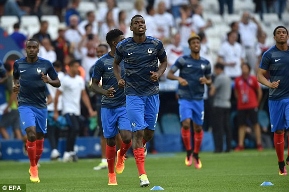 Sân Stade Velodrome rừng rực trước đại chiến Pháp - Đức ảnh 11