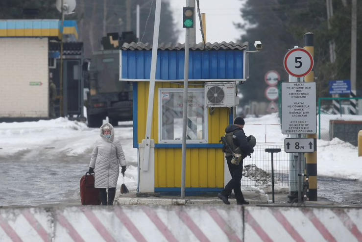 Một chốt kiểm soát ở khu vực biên giới giữa Nga và Belarus. (Ảnh: Reuters) Một chốt kiểm soát ở khu vực biên giới giữa Nga và Belarus. (Ảnh: Reuters)