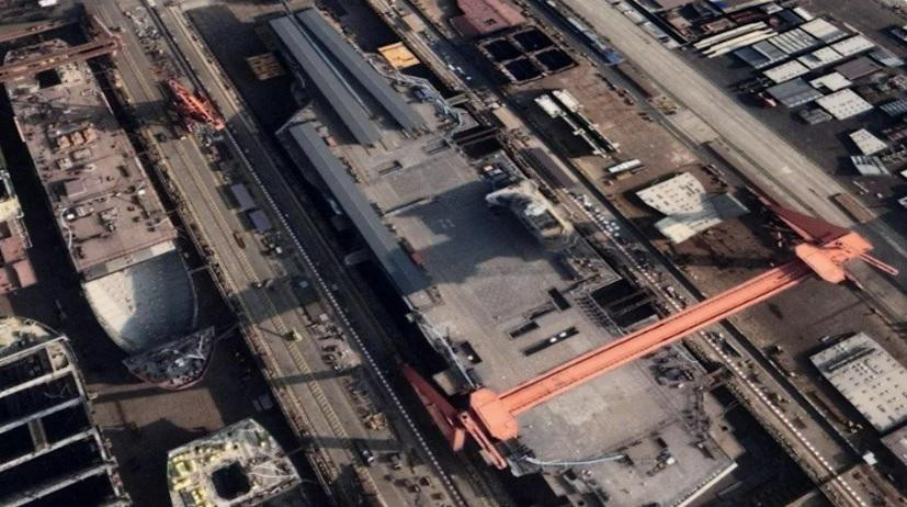 Ảnh vệ tinh cho thấy việc chế tạo tàu sân bay thứ ba của Trung Quốc đã gần hoàn thành. (Ảnh: Google Earth)