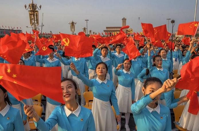 Quang cảnh buổi diễn tập chuẩn bị cho lễ kỷ niệm 100 năm thành lập Đảng Cộng sản Trung Quốc vào tháng 7/2021. (Ảnh: EPA-EFE)