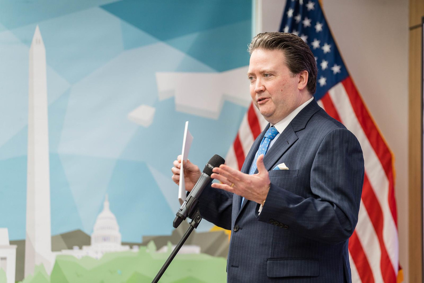 Đại sứ Hoa Kỳ tại Việt Nam Marc Knapper phát biểu tại lễ khánh thành. (Ảnh: ĐSQ Mỹ)