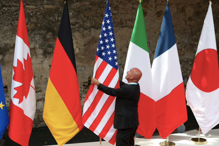 Cờ của G7 tại thượng đỉnh ở Ý vào tháng 5/2017. (Ảnh: Reuters)
