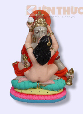 Trong Ấn Độ giáo cũng có một hình ảnh tương tự Hoan Lạc Phật, đó là thần Shiva - tượng trưng cho sự hủy diệt - kết hợp với Shakti - sự sáng tạo (như trong ảnh)