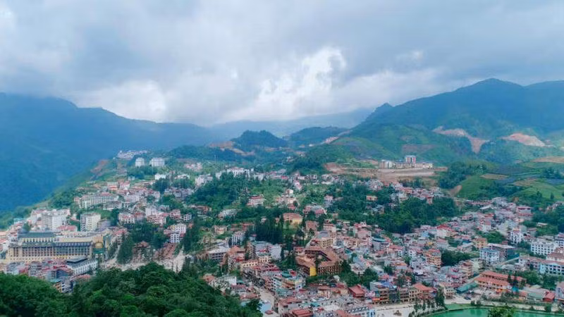 Hòa Bình sẽ có thêm Khu nhà ở Đồng Quạt ở thị trấn Mãn Đức, huyện Tân Lạc rộng 15,47ha và Khu nhà ở sinh thái và dịch vụ thương mại Hạ Bì (Habi Valley) tại thị trấn Bo, huyện Kim Bôi có diện tích gần 9ha. Hòa Bình sẽ có thêm Khu nhà ở Đồng Quạt ở thị trấn Mãn Đức, huyện Tân Lạc rộng 15,47ha và Khu nhà ở sinh thái và dịch vụ thương mại Hạ Bì (Habi Valley) tại thị trấn Bo, huyện Kim Bôi có diện tích gần 9ha.