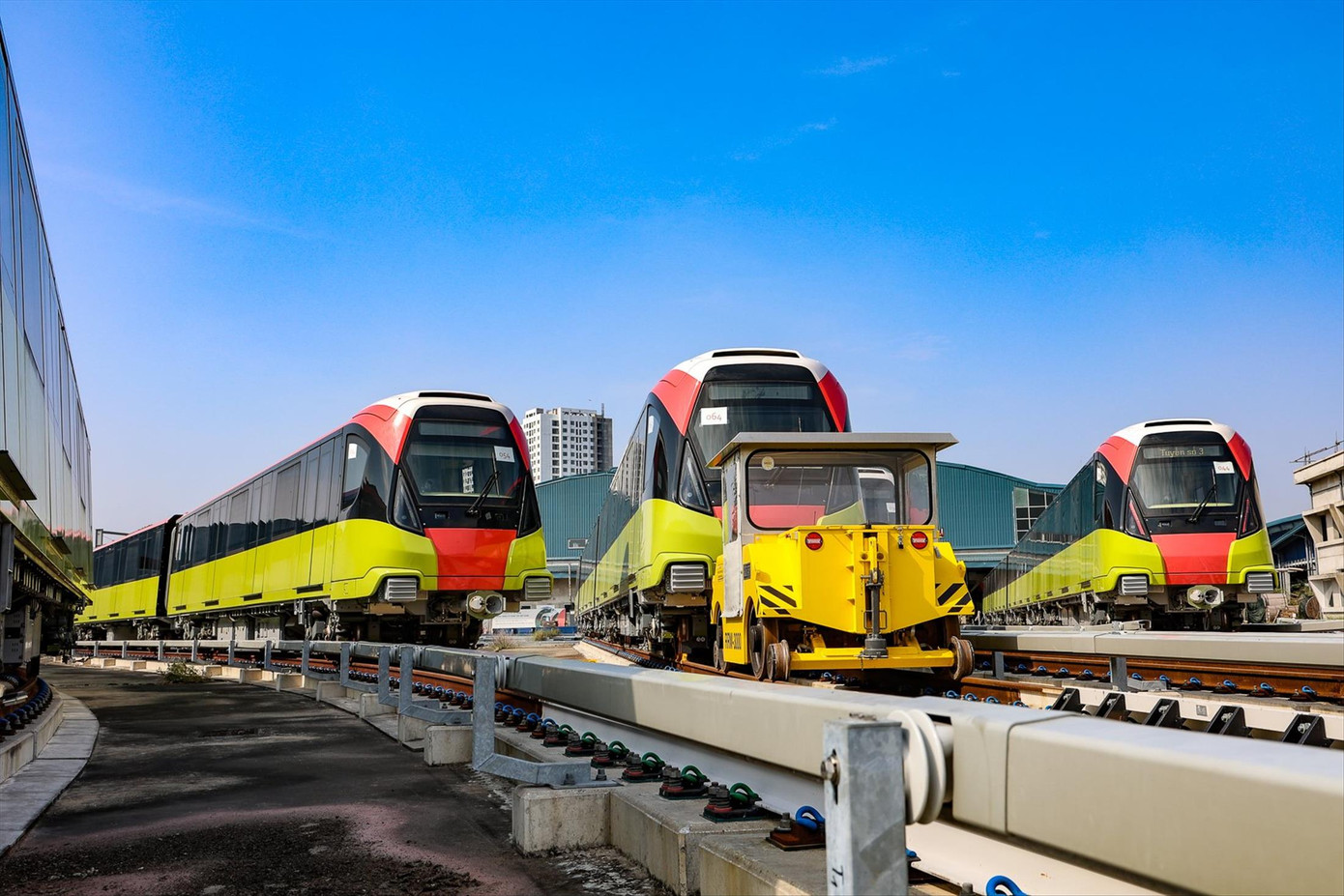 Đường sắt đô thị Nhổn - ga Hà Nội vừa được cấp chứng nhận an toàn để chạy thương mại Đường sắt đô thị Nhổn - ga Hà Nội vừa được cấp chứng nhận an toàn để chạy thương mại