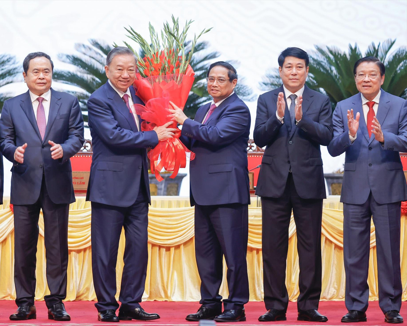 Lãnh đạo Đảng, Nhà nước chúc mừng Tổng Bí thư, Chủ tịch nước Tô Lâm Ảnh: Nhật Bắc