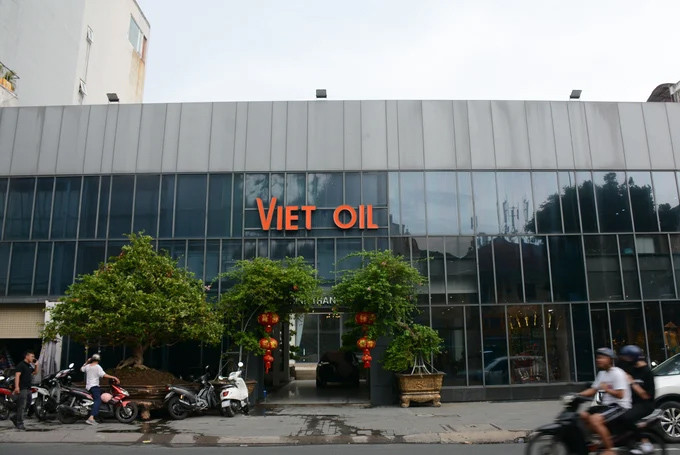 Tính đến ngày 31/10, Công ty TNHH Thương mại Vận tải và Du lịch Xuyên Việt Oil đứng đầu danh sách nợ thuế với 1.529 tỷ đồng