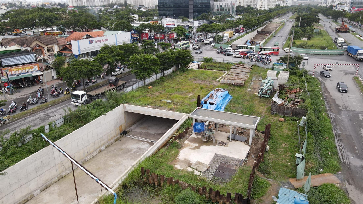 Dự án hầm chui Nguyễn Văn Linh - Nguyễn Hữu Thọ Ảnh: HỮU HUY