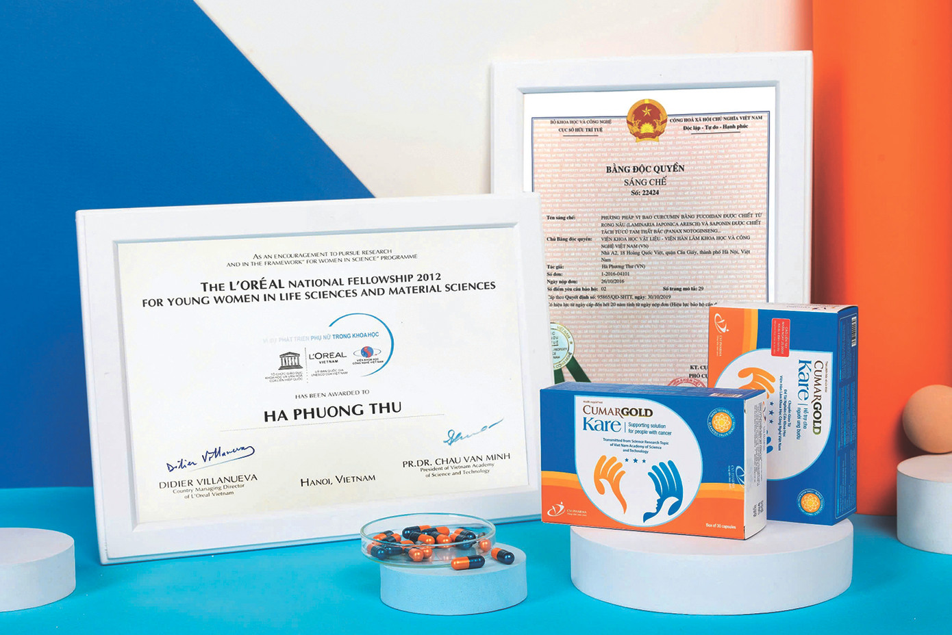 Bằng sáng chế số 22424 và Bằng UNESCO vinh danh năm 2012 Bằng sáng chế số 22424 và Bằng UNESCO vinh danh năm 2012