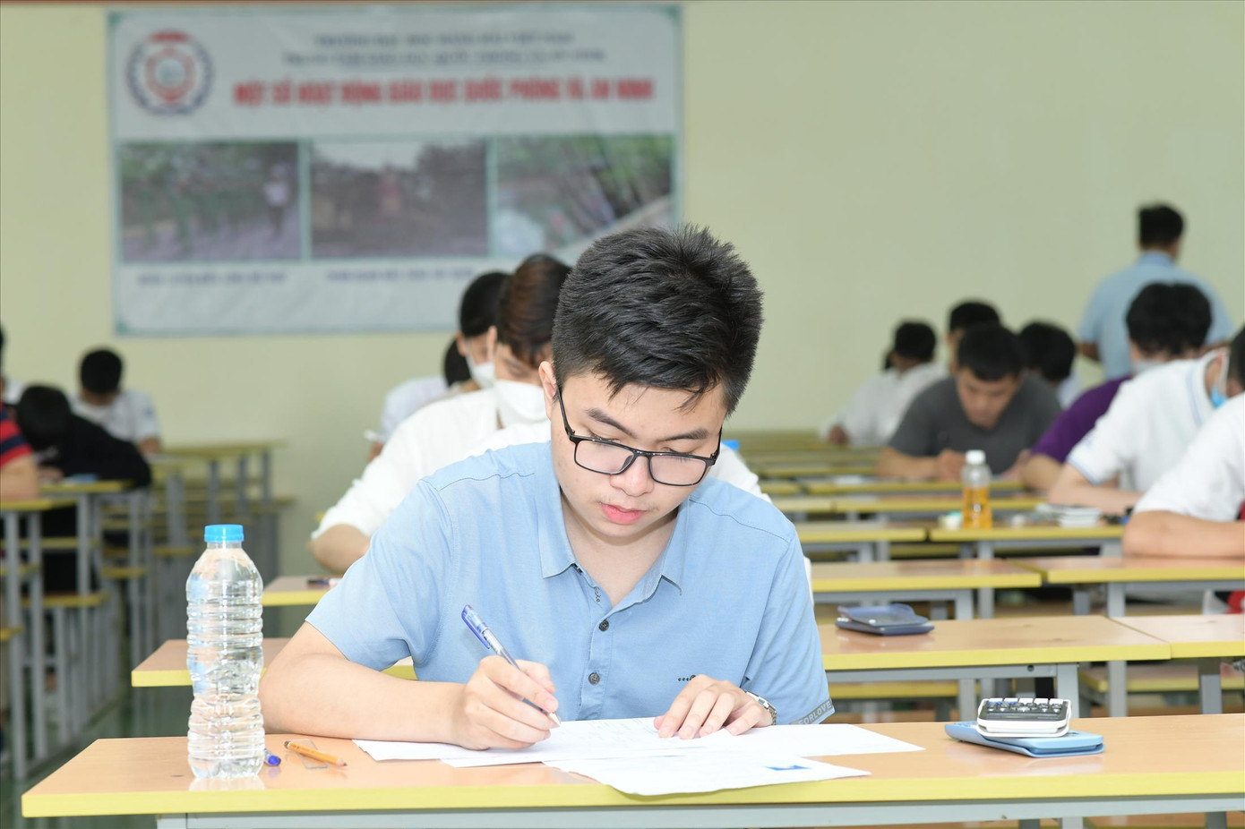 Thí sinh dự thi đánh giá tư duy tại Hải Phòng hôm qua. Ảnh: Nghiêm Huê