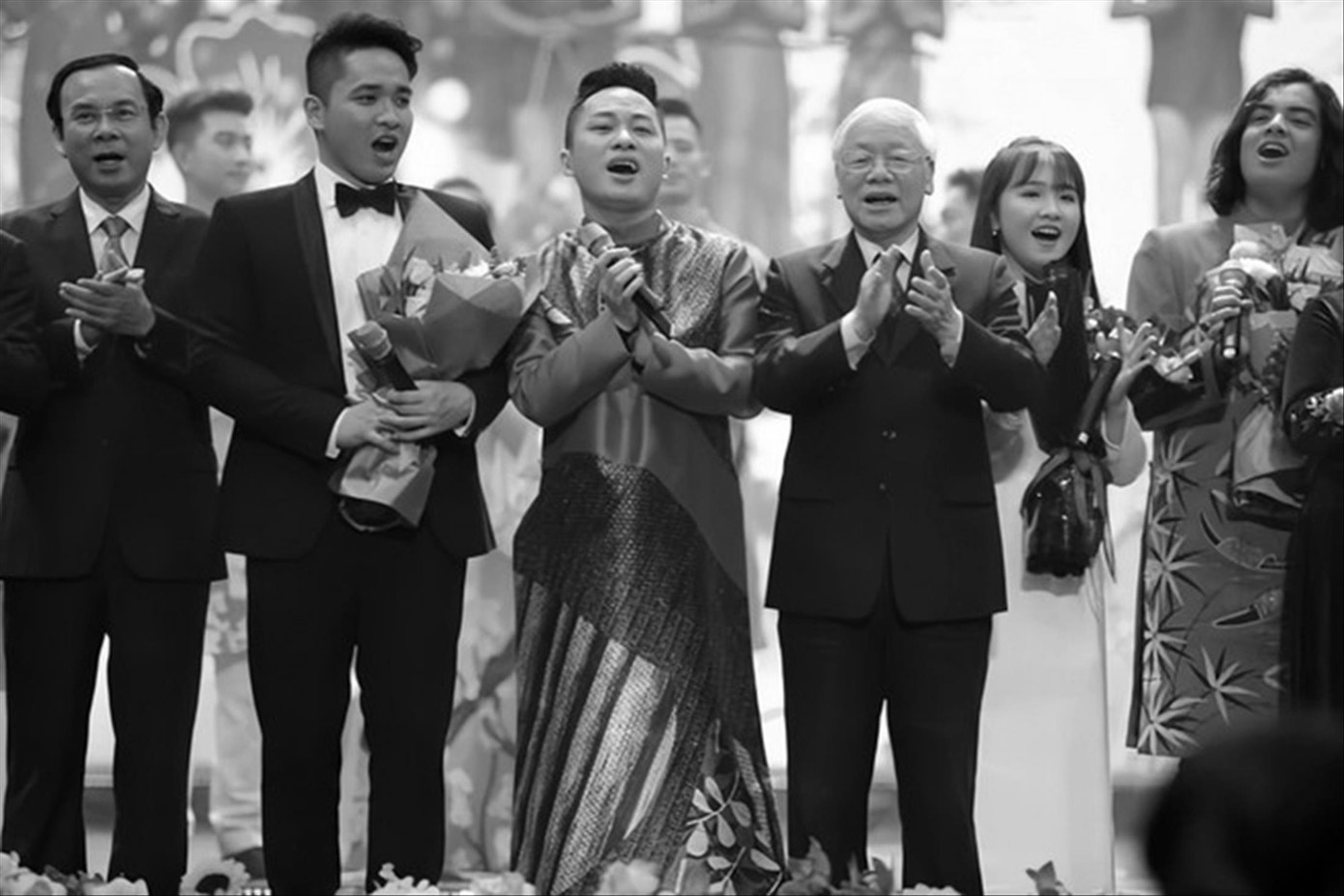 Tổng Bí thư nhắc nhở nhiệm vụ sáng tạo các tác phẩm xứng tầm, có giá trị cao về tư tưởng và về nghệ thuật