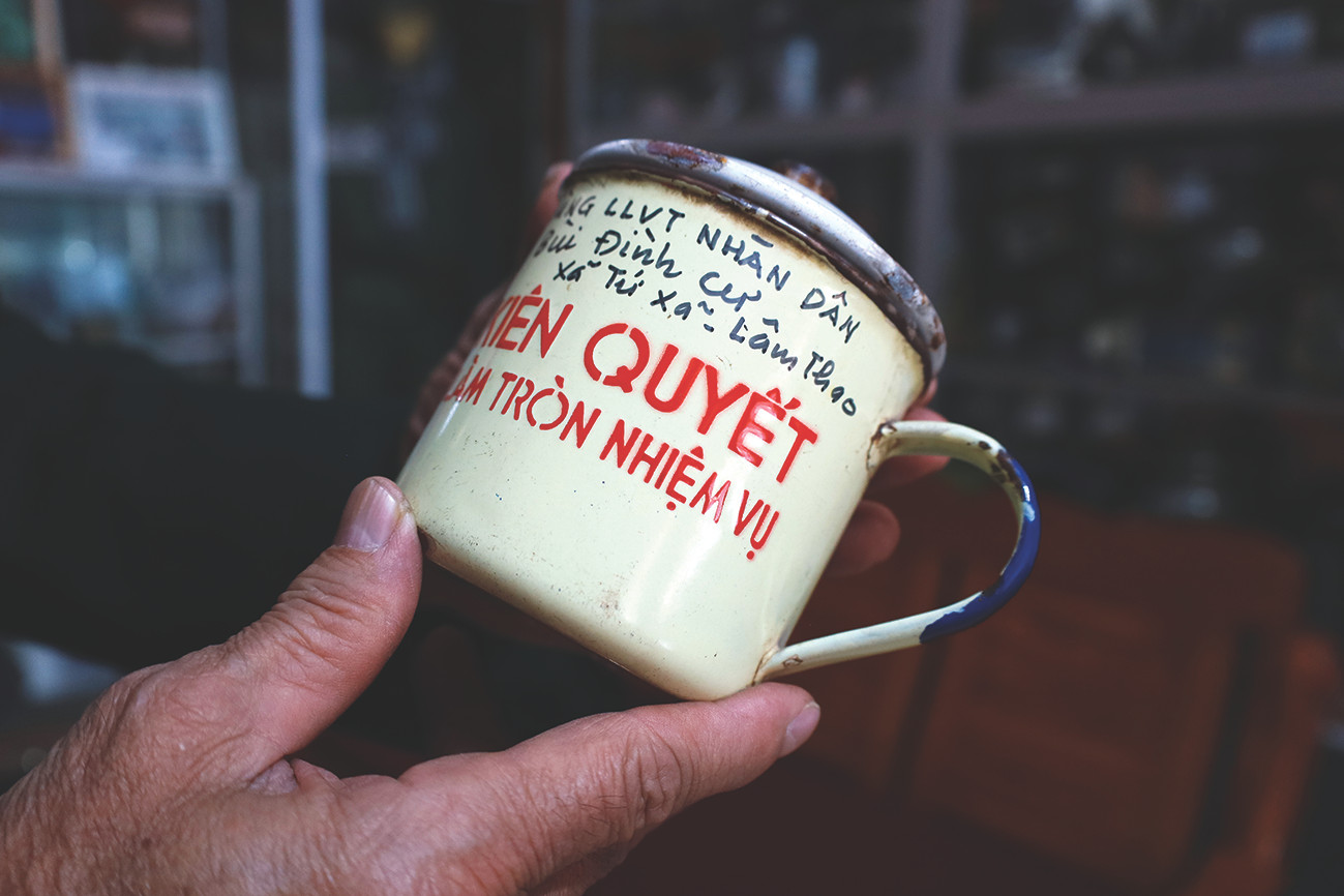 Chiếc ca của Anh hùng lực lượng vũ trang nhân dân Bùi Đình Cư