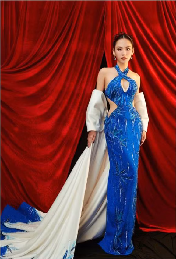 Hoa hậu Mai Phương được đánh giá cao khi luôn chọn được trang phục phù hợp cho từng vòng thi. Hoa hậu Mai Phương được đánh giá cao khi luôn chọn được trang phục phù hợp cho từng vòng thi.