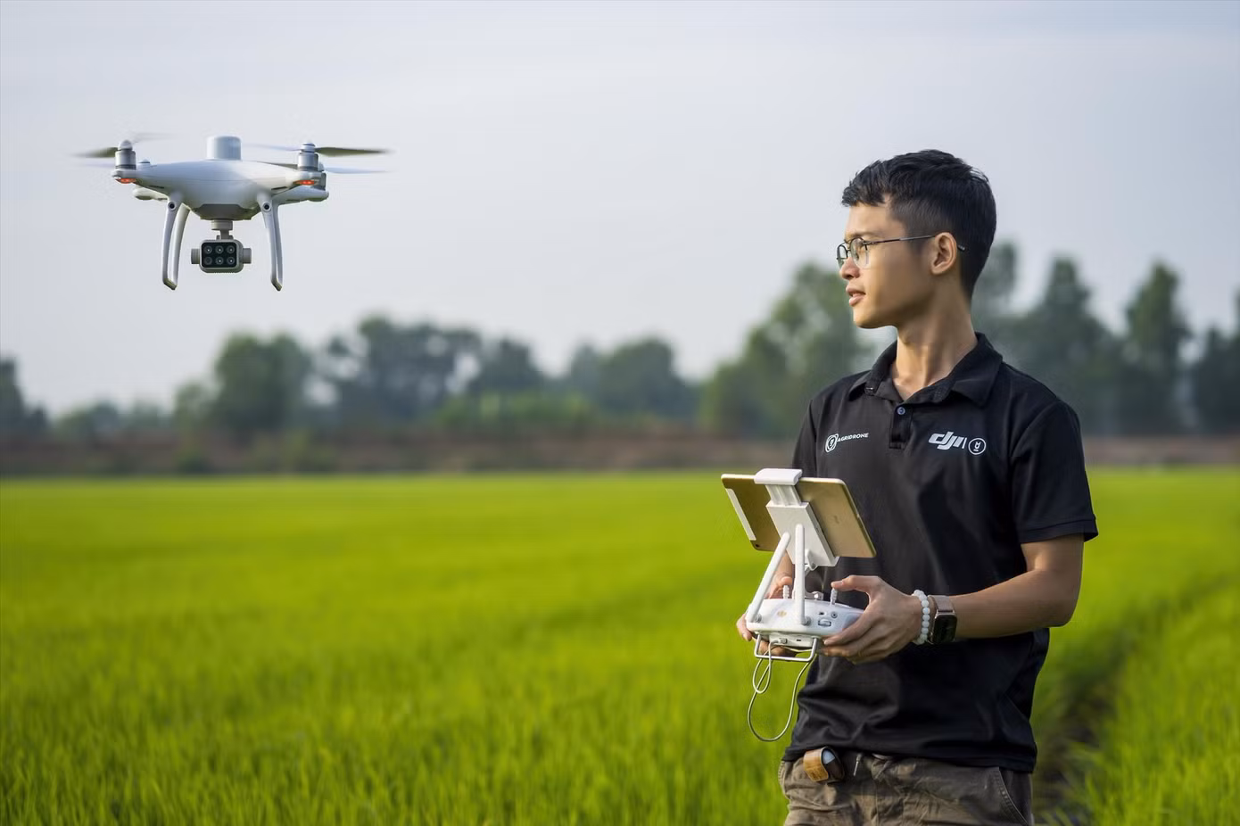 CEO Thiên Vũ, Giám đốc điều hành Công ty CP Thiết bị bay AgriDrone Việt Nam đã chinh phục nông nghiệp bằng công nghệ