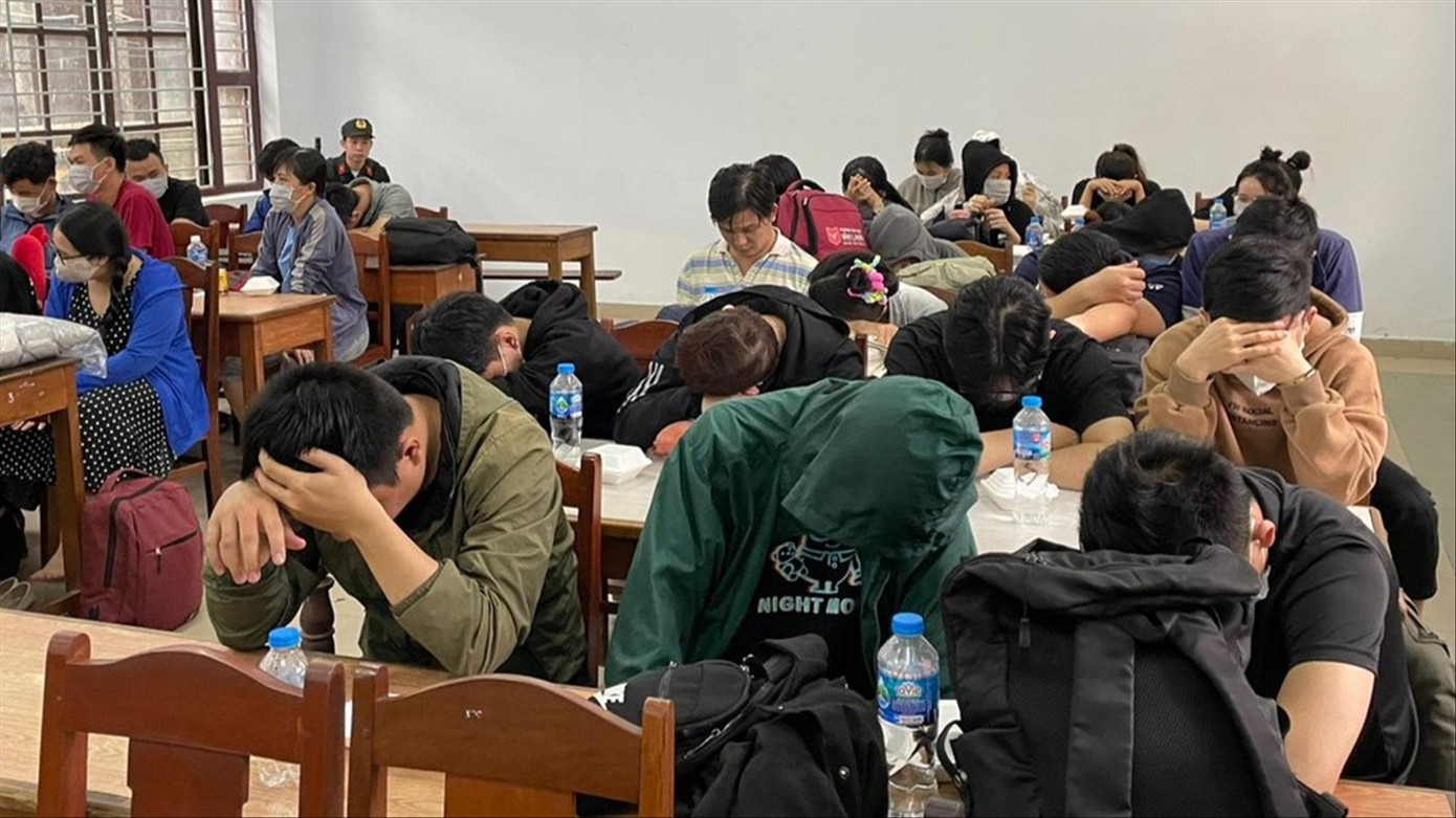 Các đối tượng trong đường dây cho vay lãi nặng 9.000 tỷ đồng bị triệt phá Các đối tượng trong đường dây cho vay lãi nặng 9.000 tỷ đồng bị triệt phá