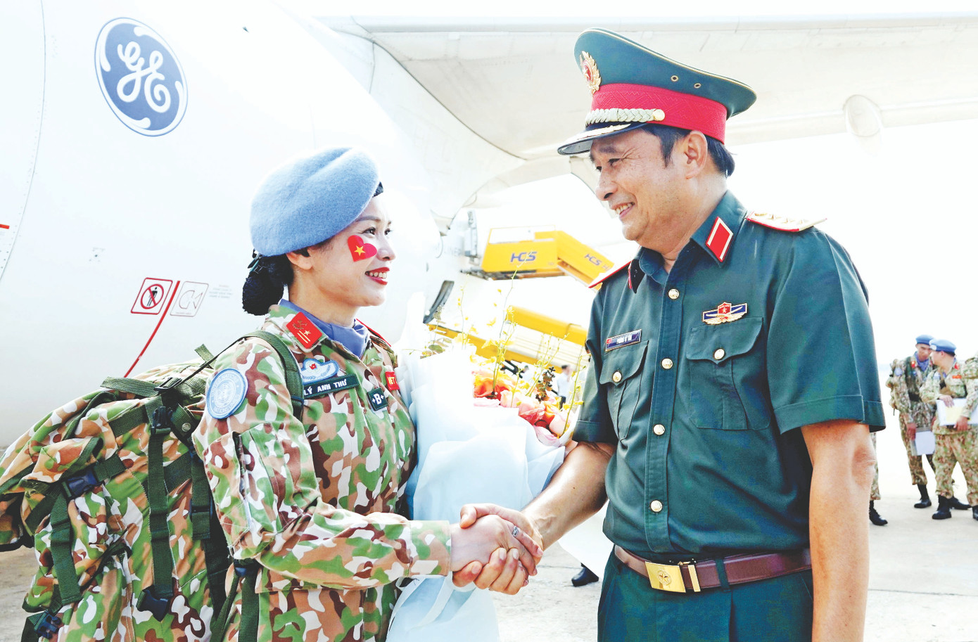 Lãnh đạo Bộ Tổng tham mưu tiễn nữ quân nhân thuộc Đội Công binh số 2 đi thực hiện sứ mệnh gìn giữ hòa bình Liên Hợp Quốc, tháng 8/2023