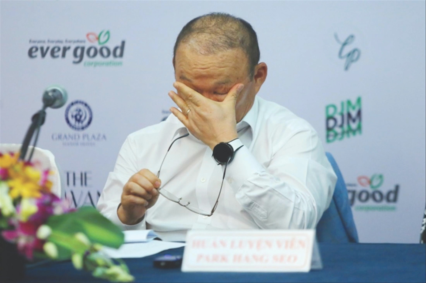 HLV Park Hang-seo rơi nước mắt trong buổi gặp mặt tri ân người hâm mộ Việt Nam