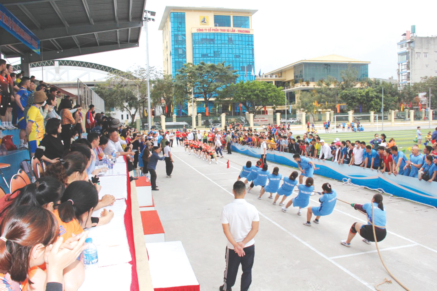 Tổ chức Công đoàn Công ty tổ chức nhiều hội thi văn hóa, thể thao nhằm nâng cao sức khỏe, tinh thần của công nhân