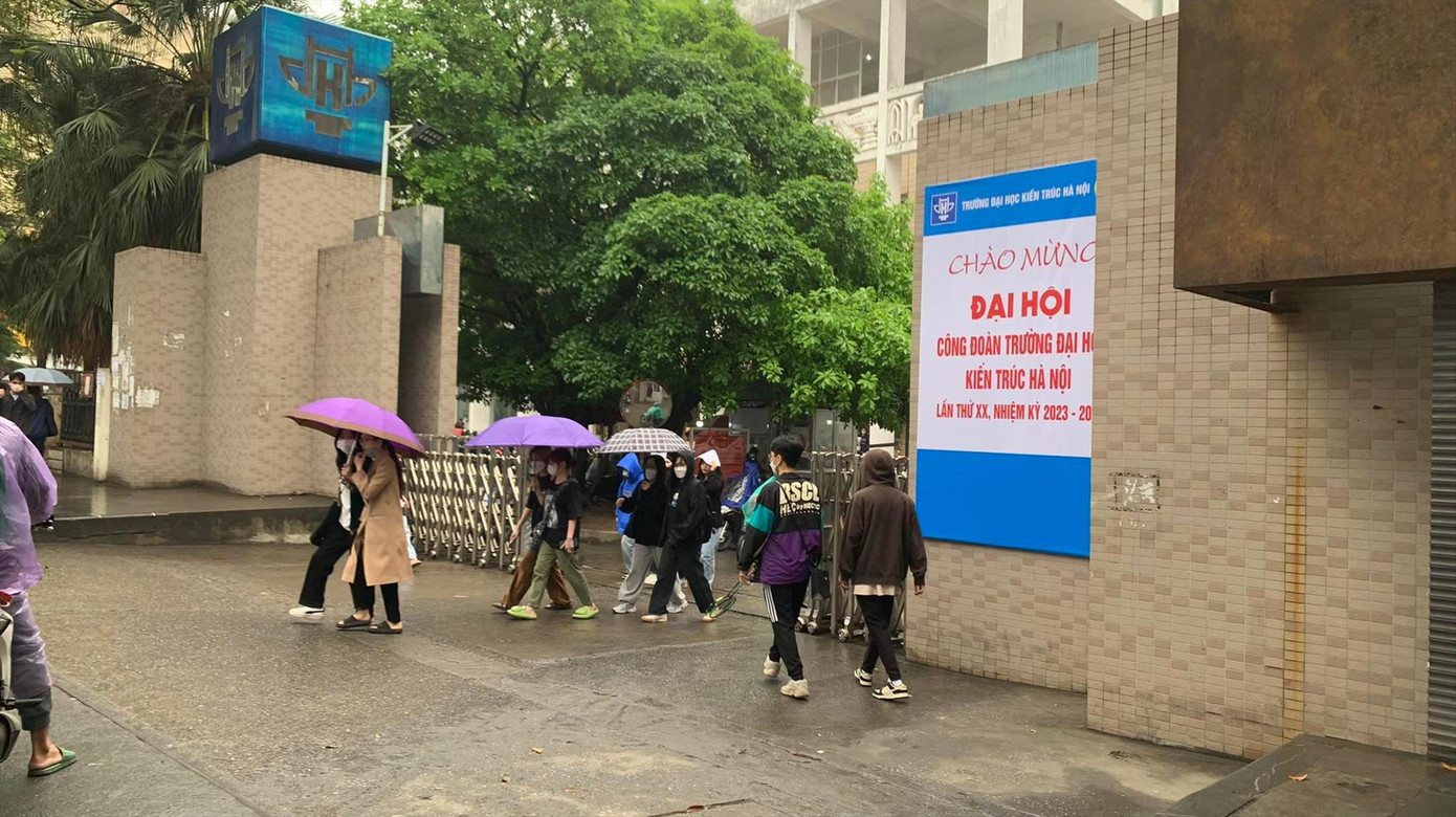 Trường ĐH Kiến trúc Hà Nội đã kịp thời điều chỉnh kế hoạch học tập cho sinh viên. Ảnh: Nghiêm Huê