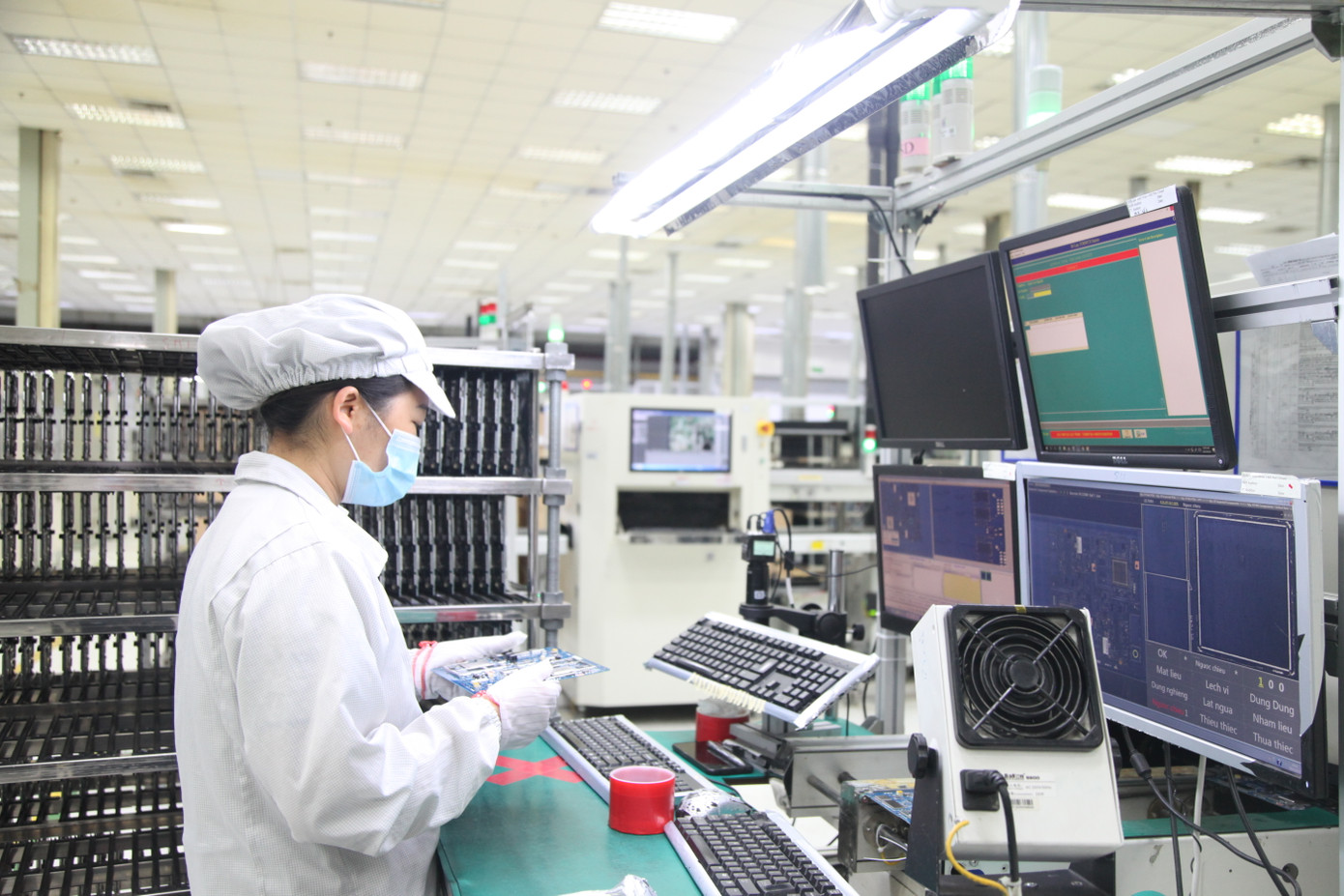 Tại Bắc Giang, nhờ cán bộ nỗ lực sáng tạo, dám làm nên công nghiệp liên tục phát triển. Ảnh: Nguyễn Thắng