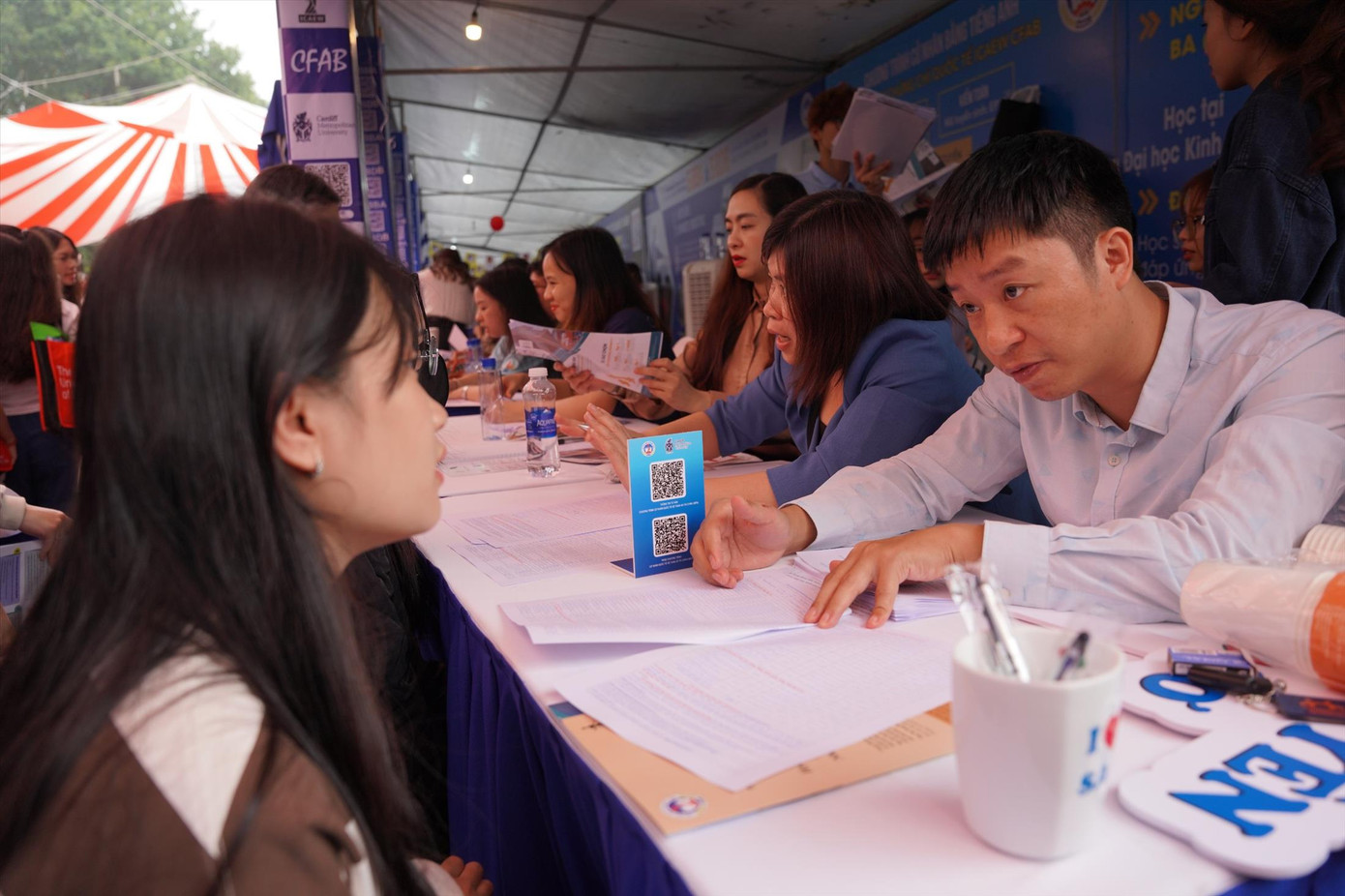 Sinh viên sẽ phải cân nhắc để lựa chọn kì thi riêng phù hợp với mục tiêu xét tuyển Ảnh: TRỌNG QUÂN Sinh viên sẽ phải cân nhắc để lựa chọn kì thi riêng phù hợp với mục tiêu xét tuyển Ảnh: TRỌNG QUÂN