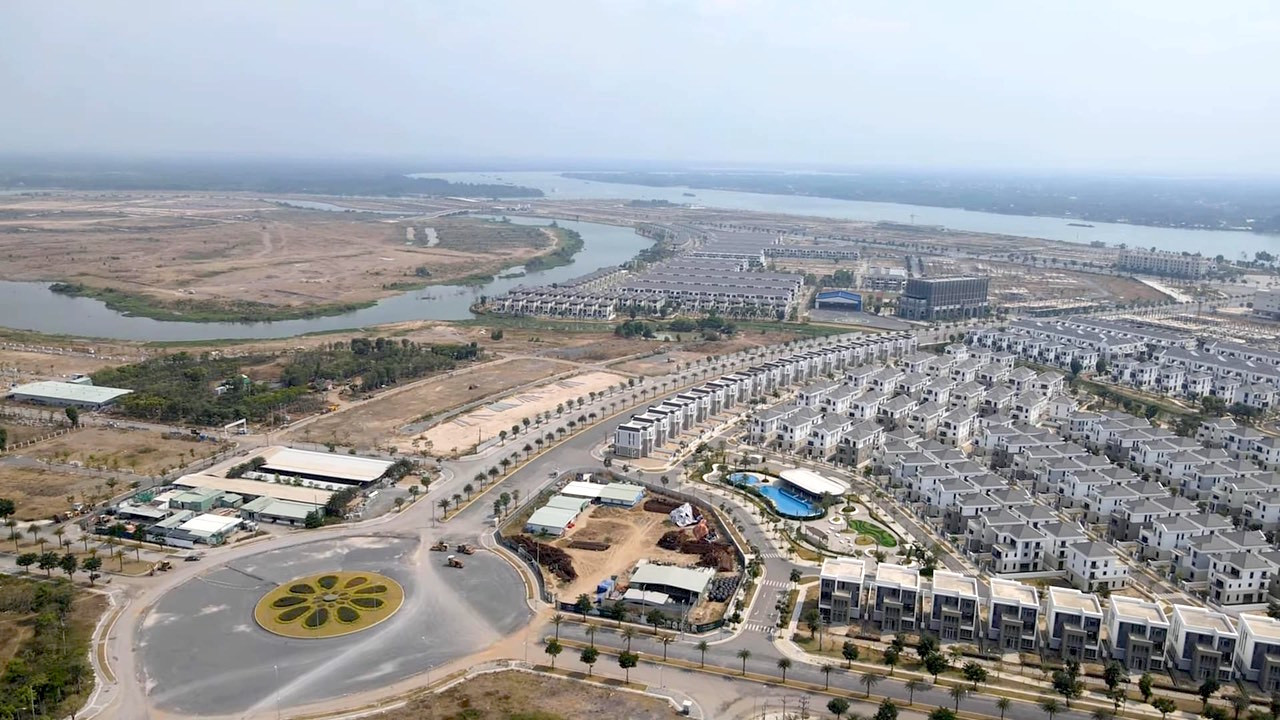 Dự án Aqua City đang gặp khó về điều chỉnh quy hoạch 1/500 Ảnh: duy quang Dự án Aqua City đang gặp khó về điều chỉnh quy hoạch 1/500 Ảnh: duy quang