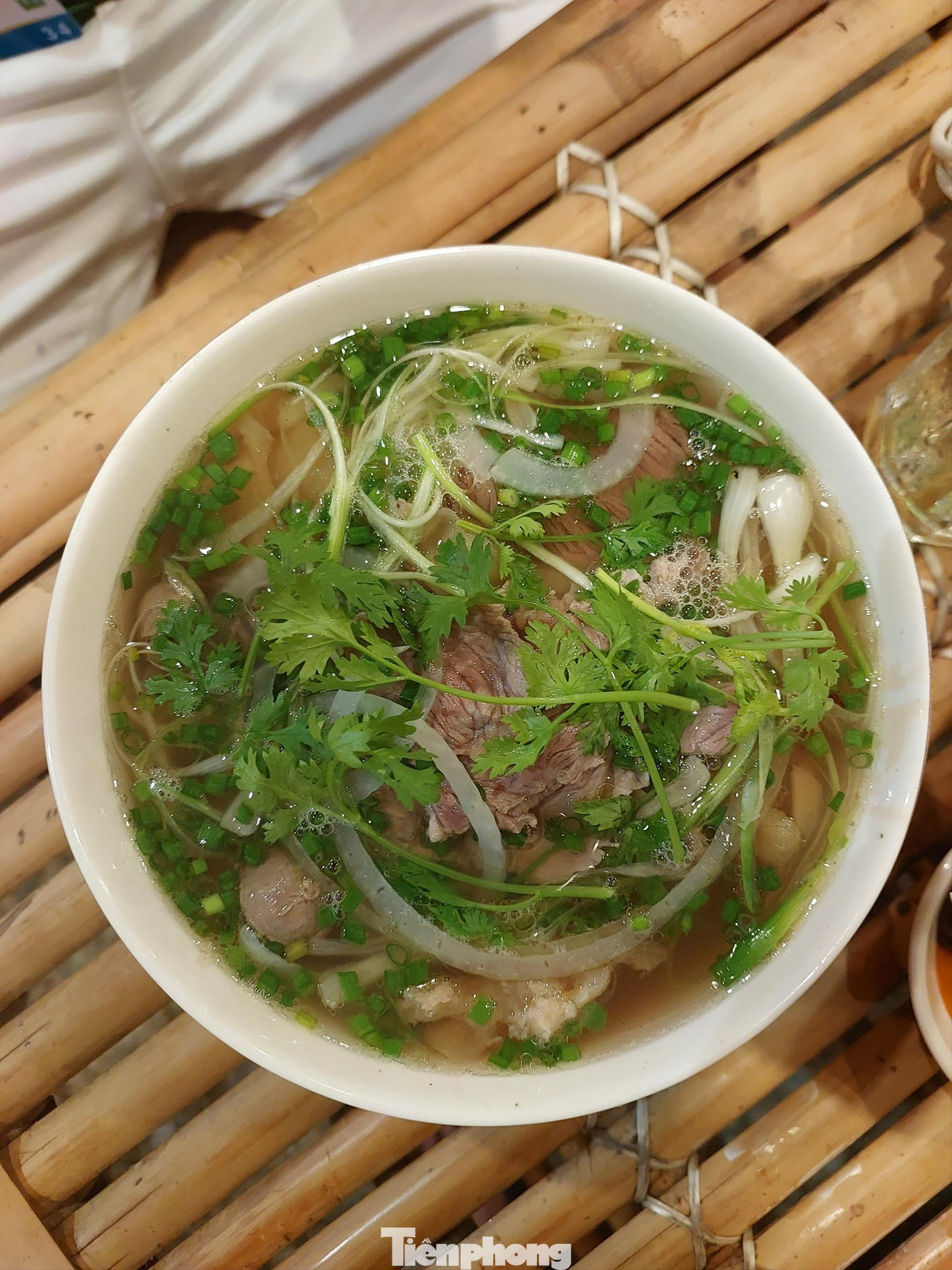 Bát phở chuẩn vị được tạo ra từ nỗi nhớ Hà Nội quay quắt Ảnh: Thanh Hải Bát phở chuẩn vị được tạo ra từ nỗi nhớ Hà Nội quay quắt Ảnh: Thanh Hải