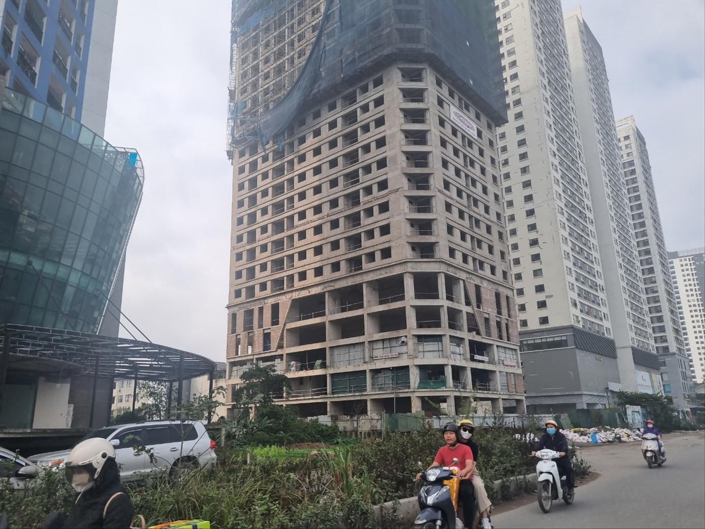 Doanh nghiệp BĐS loay hoay chờ giải cứu (Ảnh: Như Ý).