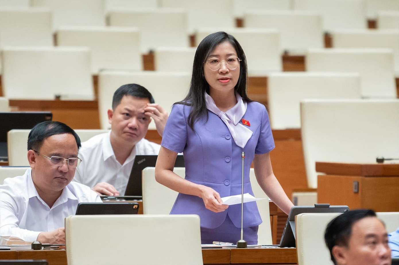 Bà Hoàng Thị Thanh Thúy, Phó Trưởng Đoàn chuyên trách Đoàn đại biểu Quốc hội tỉnh Tây Ninh