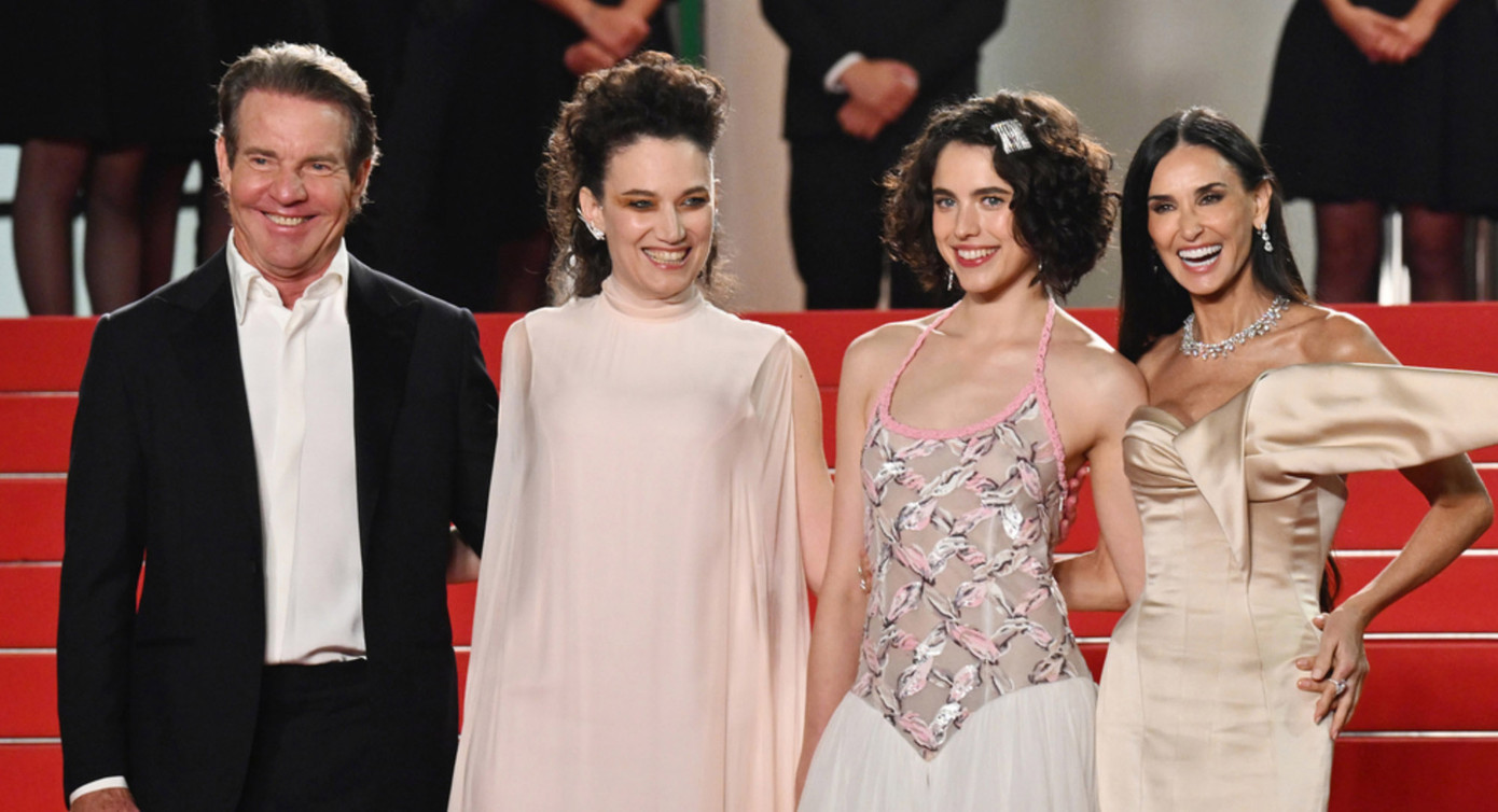 Nữ đạo diễn Coralie Fargeat (thứ 2 từ trái sang) cùng dàn diễn viên The Substance tại thảm đỏ LHP Cannes 2024 Nữ đạo diễn Coralie Fargeat (thứ 2 từ trái sang) cùng dàn diễn viên The Substance tại thảm đỏ LHP Cannes 2024