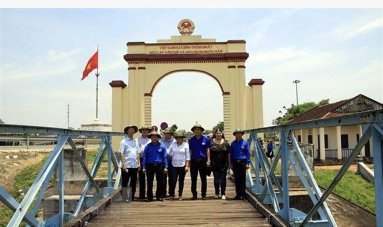 Đoàn đại biểu cấp cao Trung ương Đoàn Thanh niên Cộng sản Cuba do chị Susely Morfa González-Bí thư thứ nhất Trung ương Đoàn đến thăm Khu Di tích quốc gia đặc biệt Đôi bờ Hiền Lương-Bến Hải, năm 2018