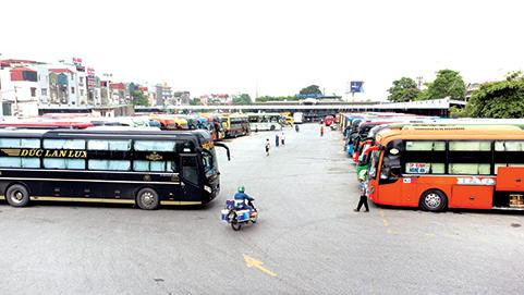 Là bến xe xã hội hóa đầu tiên của Hà Nội, hiện bến xe Nước Ngầm được đánh giá là bến xe có mô hình quản lý trật tự, văn minh và hiện đại tại Hà Nội. Bến không có người làm dịch vụ tự do, không có tình trạng xe ôm, bán hàng rong chèo kéo khách…