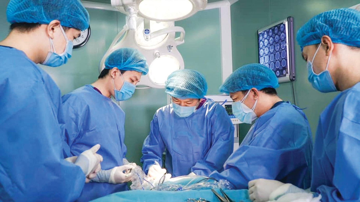 Bác sĩ Bệnh viện JW xử lý một ca bệnh liên quan đến sự cố y khoa Bác sĩ Bệnh viện JW xử lý một ca bệnh liên quan đến sự cố y khoa