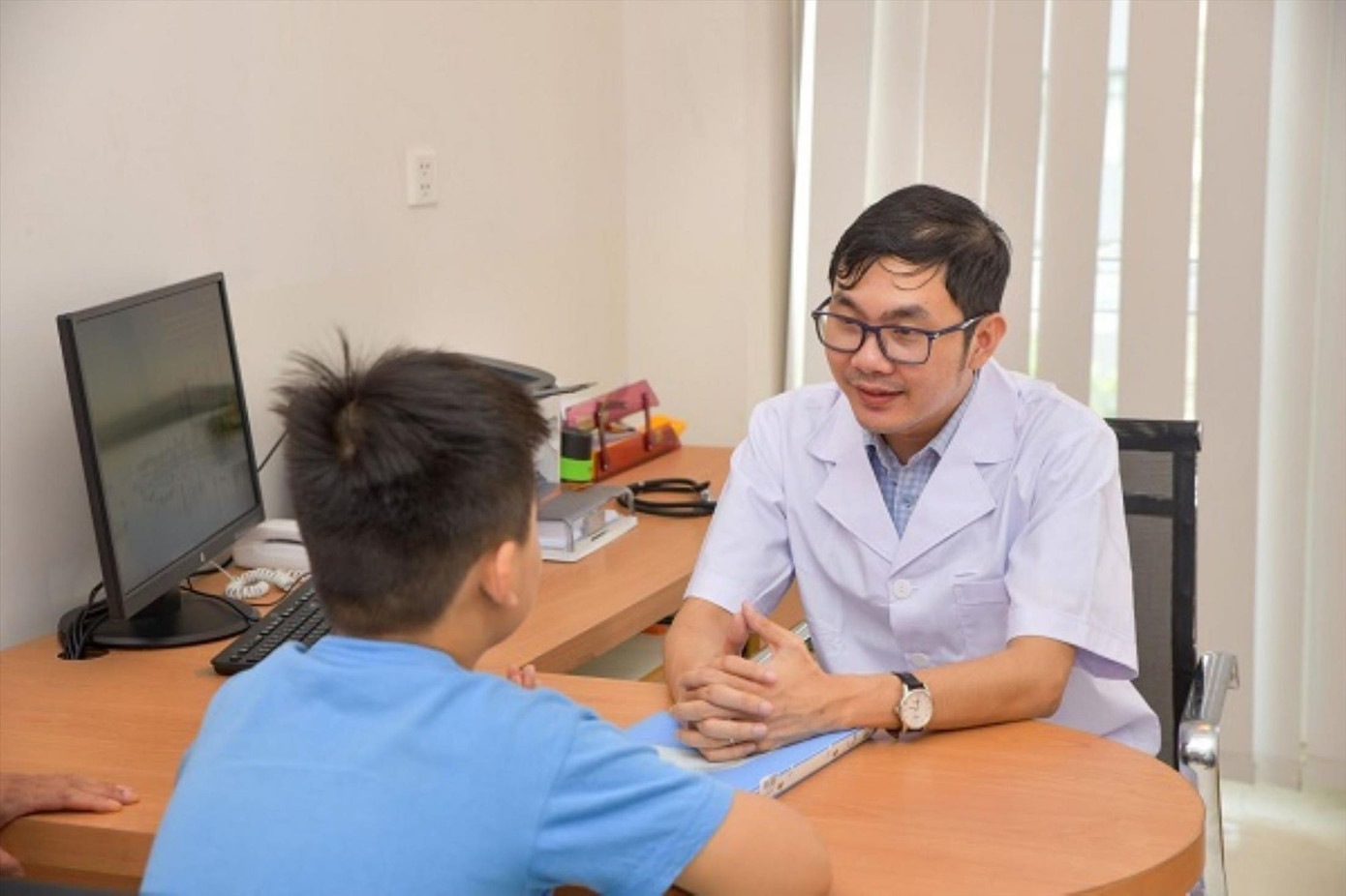 Thăm khám cho trẻ bị rối loạn tăng động, giảm chú ý