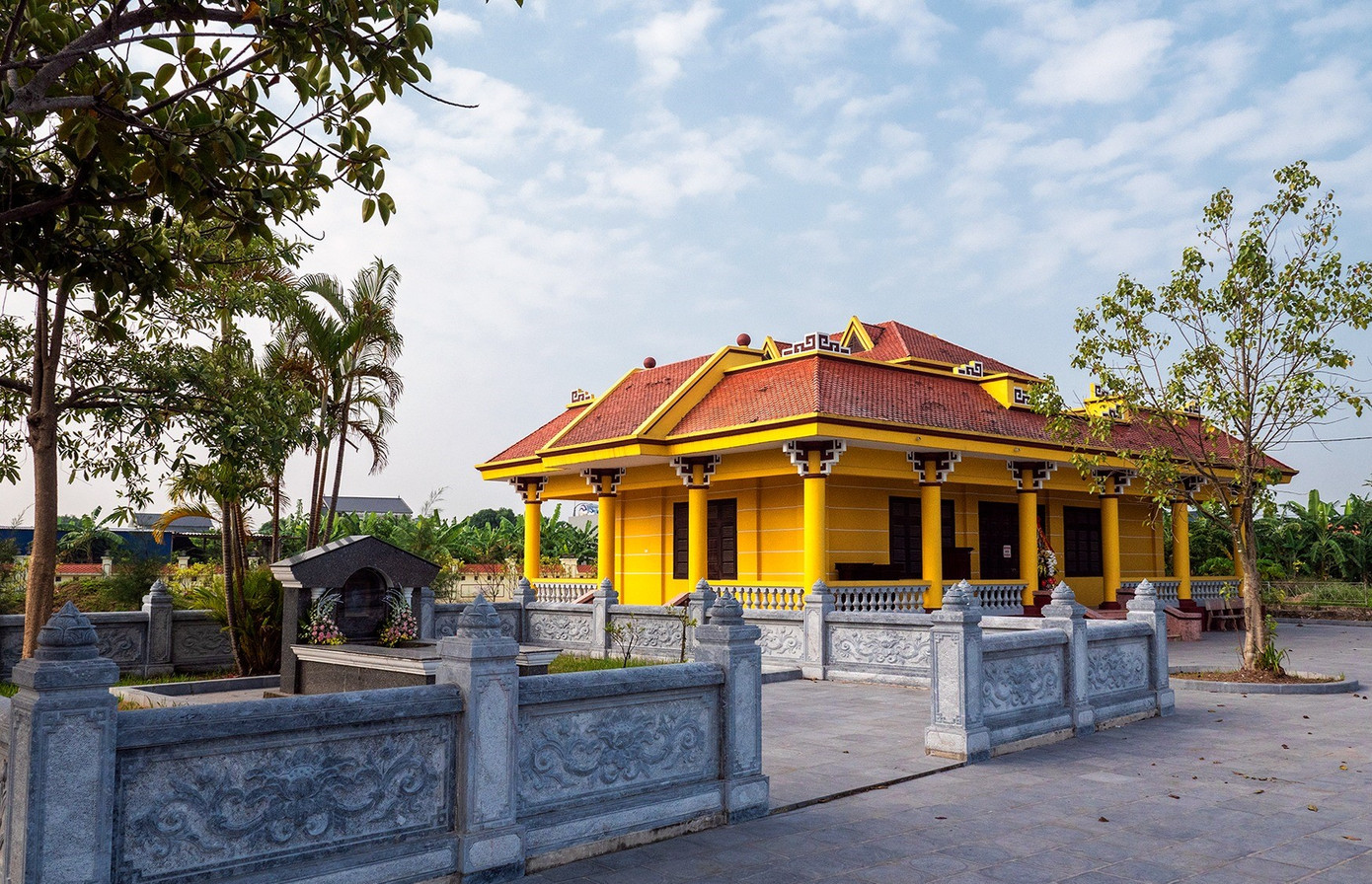 Toàn cảnh khu tưởng niệm nhà văn Nam Cao. Toàn cảnh khu tưởng niệm nhà văn Nam Cao.