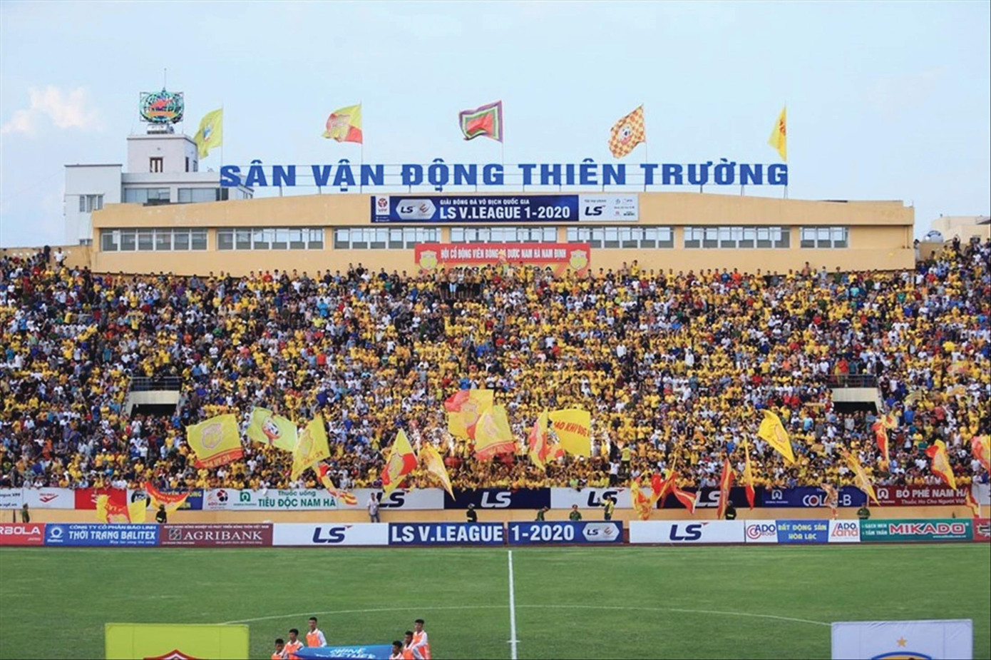 Thiên Trường hứa hẹn sẽ trở thành là chảo lửa khi Nam Định tiếp HAGL Thiên Trường hứa hẹn sẽ trở thành là chảo lửa khi Nam Định tiếp HAGL