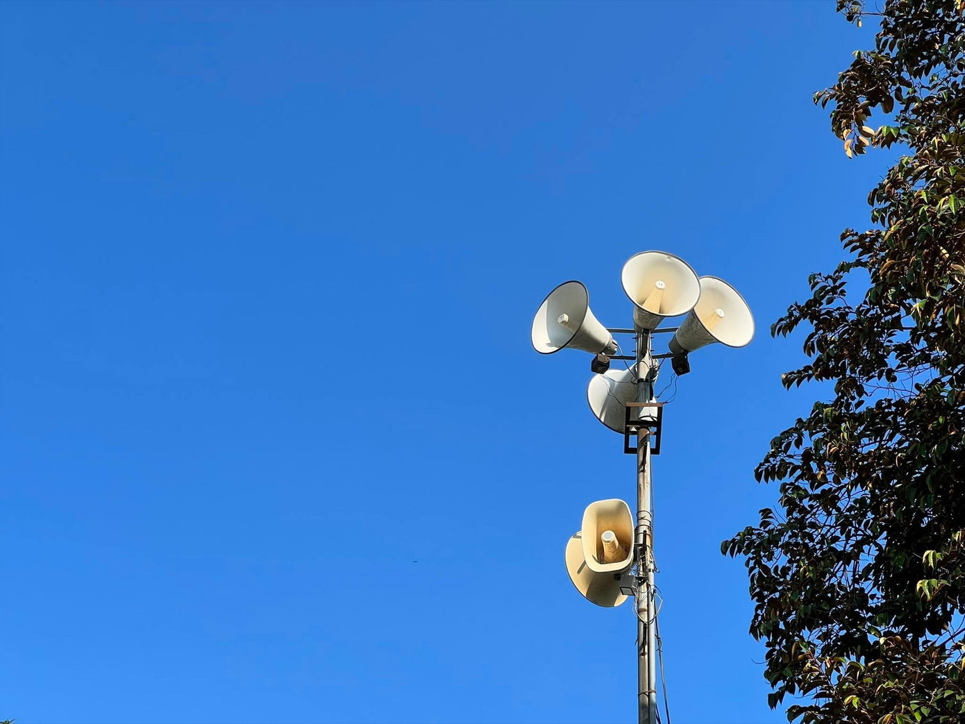 Đang có nhiều tranh luận liên quan đến hiệu quả của loa phường ở Hà Nội Ảnh: PV