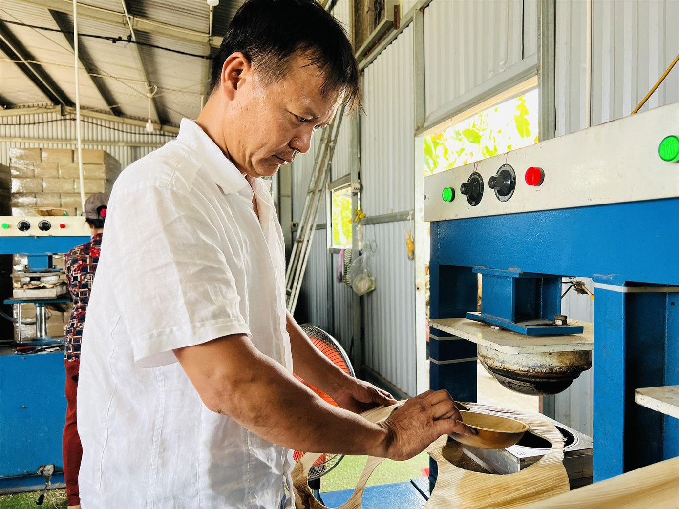 Anh Nguyễn Văn Tuyến đã khởi nghiệp thành công với mo cau