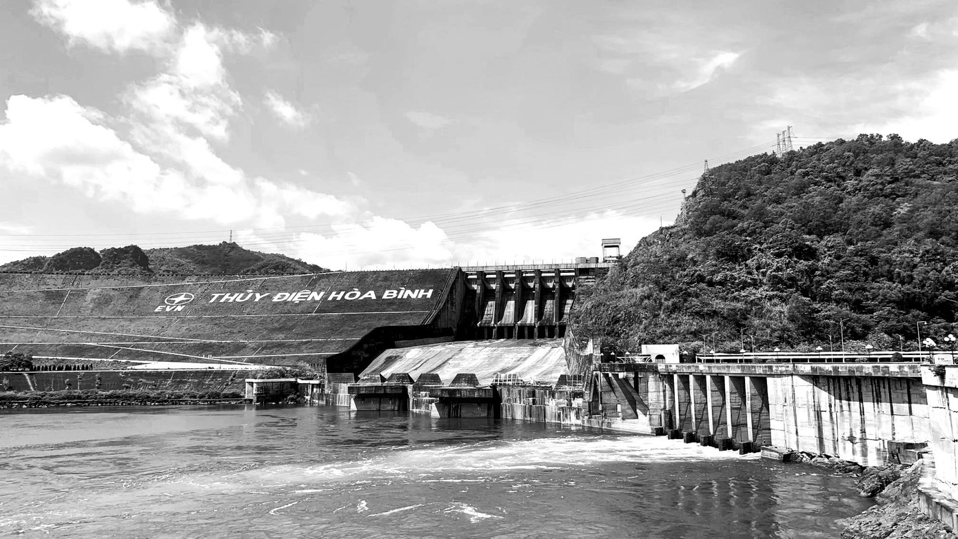 Hạ lưu Nhà máy Thủy điện Hòa Bình