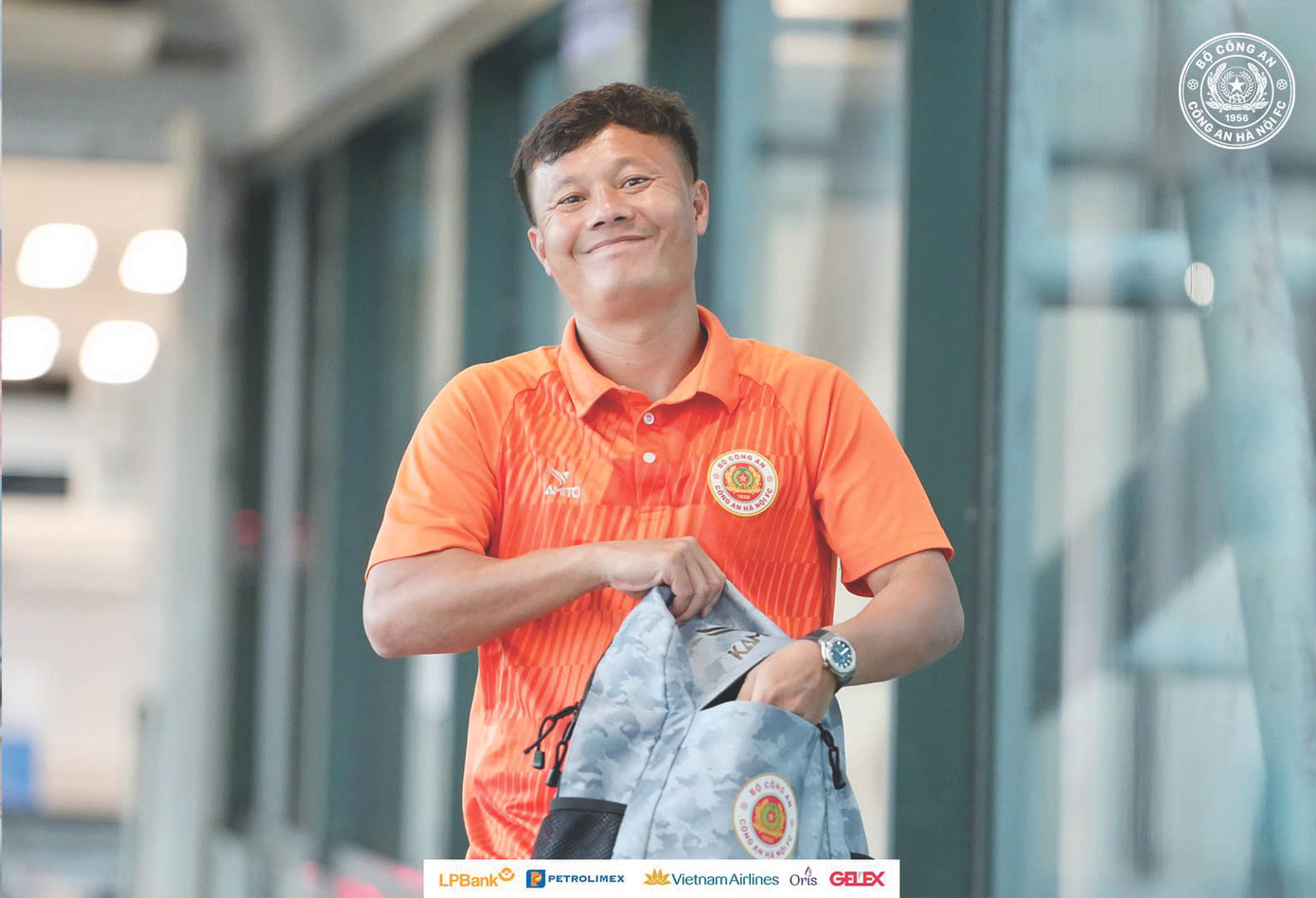 Cựu tuyển thủ quốc gia Phạm Thành Lương làm trợ lý cho HLV Kim Sang-sik