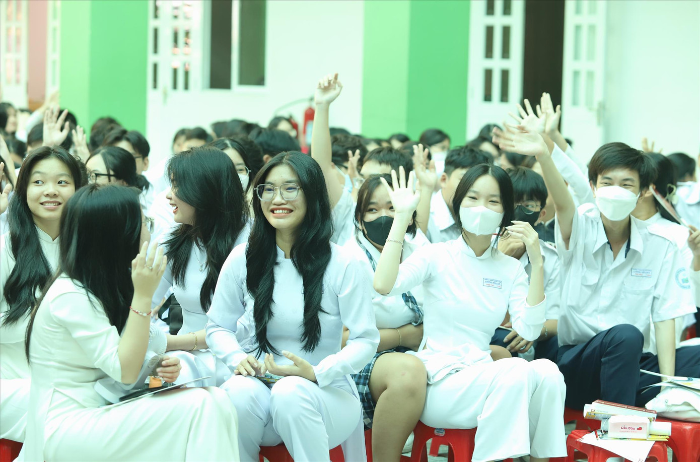 Thí sinh lớp 12 Trường THPT Lương Văn Can, quận 8, TPHCM trong một buổi sinh hoạt chuyên đề tại trường. Ảnh: Ngô Tùng Thí sinh lớp 12 Trường THPT Lương Văn Can, quận 8, TPHCM trong một buổi sinh hoạt chuyên đề tại trường. Ảnh: Ngô Tùng