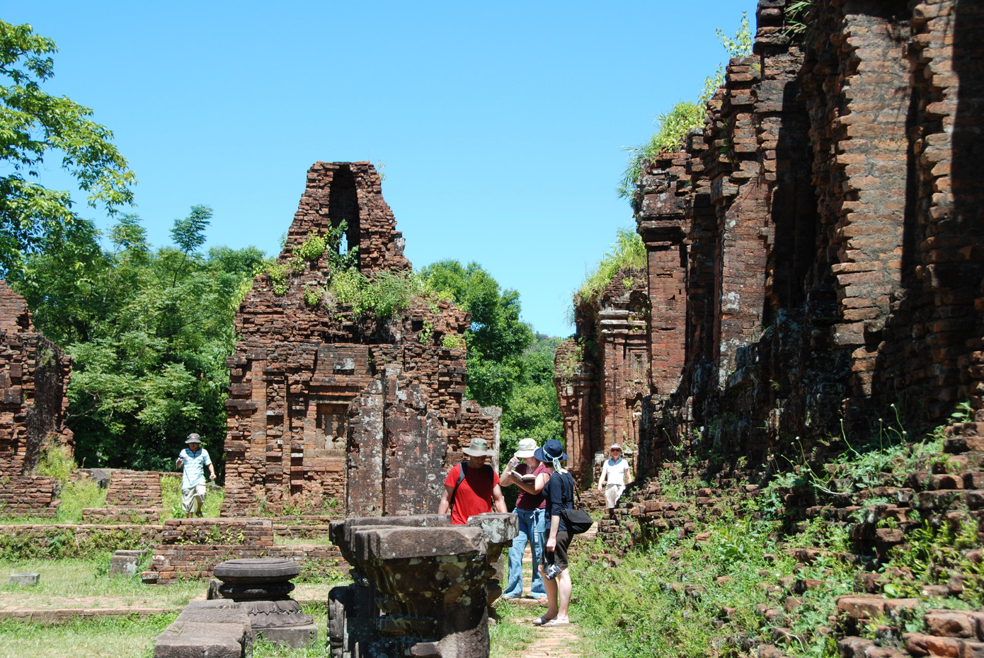 Di tích Chăm ở Mỹ Sơn Di tích Chăm ở Mỹ Sơn
