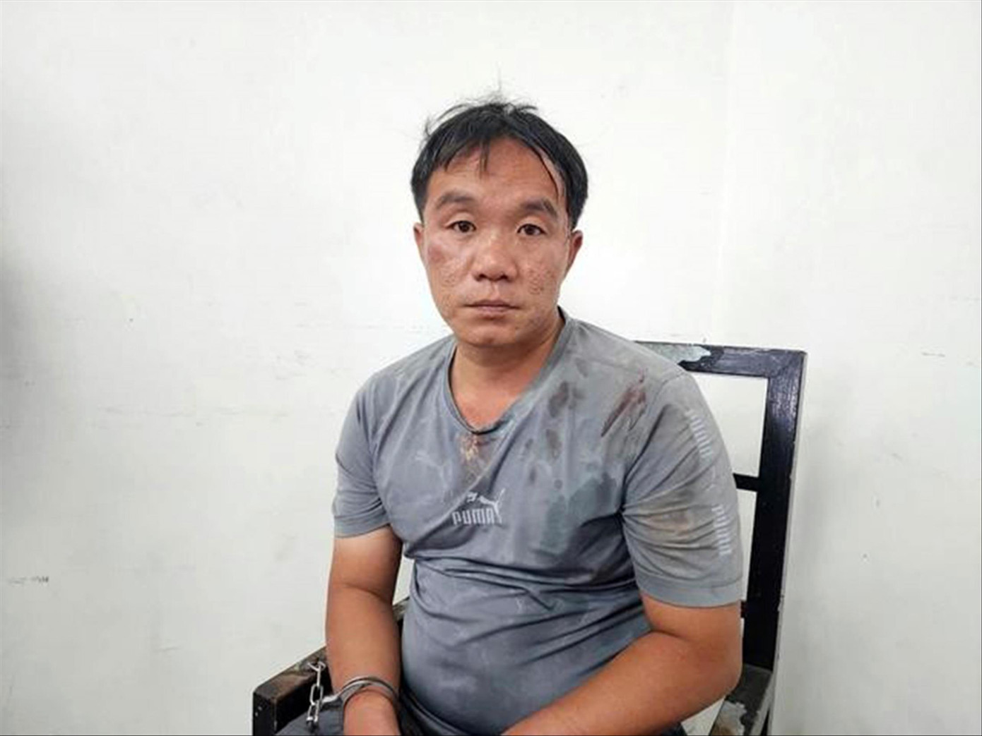 Đối tượng Dương Hữu Trí (tên gọi khác là Tý “heo”, 38 tuổi, trú tại Nguyễn An Ninh, phường 7, TPHCM). Đối tượng Dương Hữu Trí (tên gọi khác là Tý “heo”, 38 tuổi, trú tại Nguyễn An Ninh, phường 7, TPHCM).