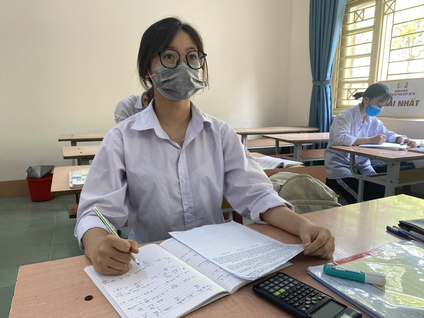 Học sinh lớp 12 năm nay lo lắng, sát kỳ thi tốt nghiệp trở thành F0 sẽ không được dự thi Ảnh: Quỳnh Anh Học sinh lớp 12 năm nay lo lắng, sát kỳ thi tốt nghiệp trở thành F0 sẽ không được dự thi Ảnh: Quỳnh Anh